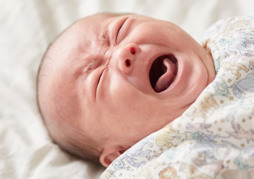 ０〜１歳　夜泣き　逆効果